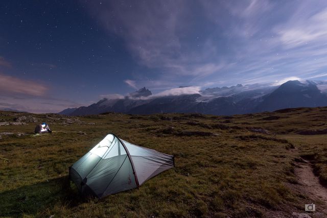 Bivouac au bord du lac noir